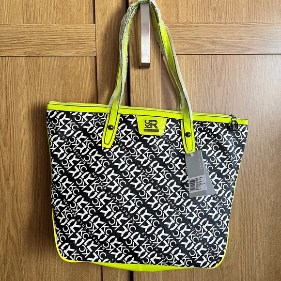 Kenneth Cole Reaction Black / Neon Yellow Tote Bag BNWT - Picture 2 of 11